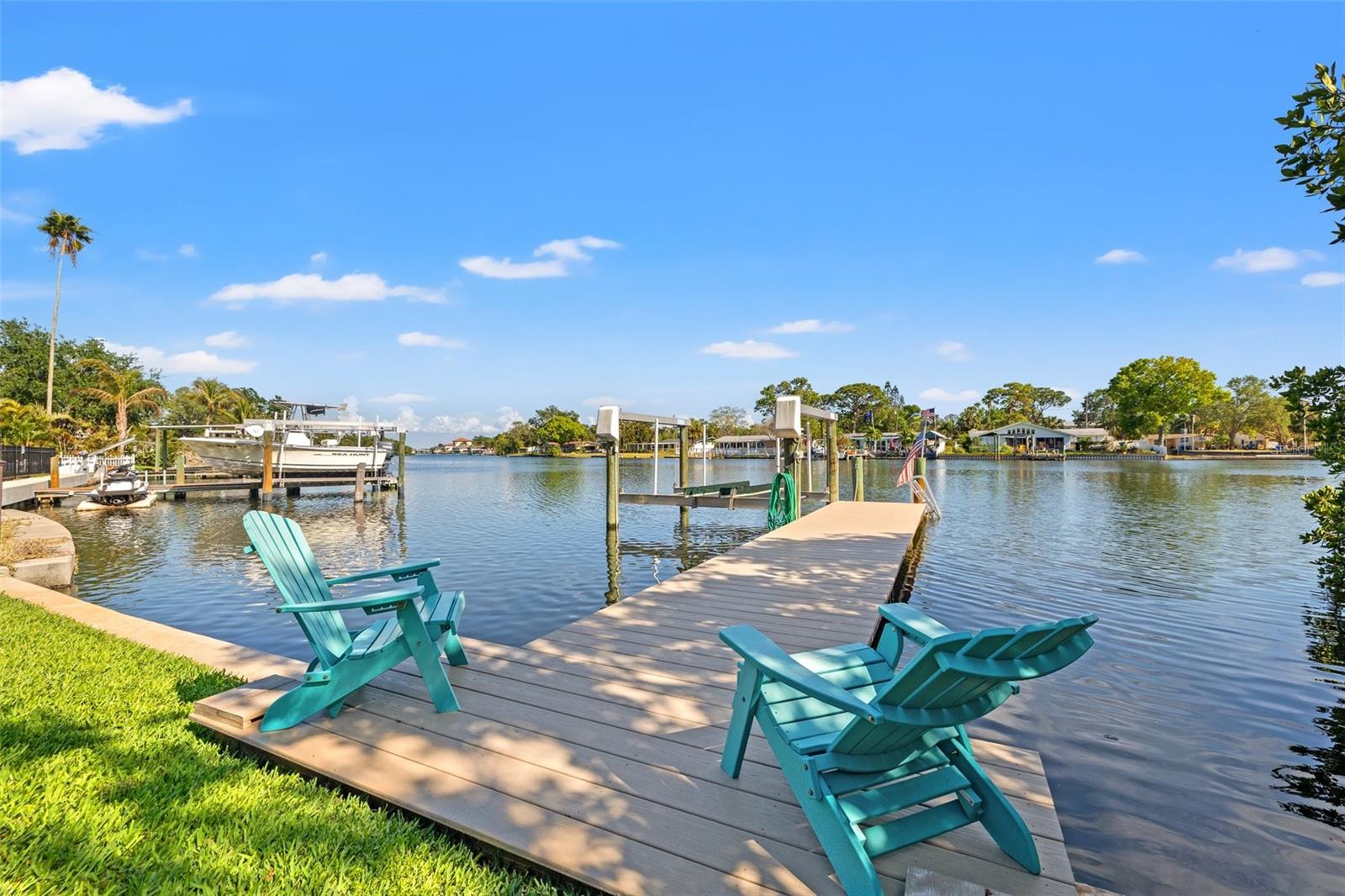 292 SUNLIT COVE DR NE, ST PETERSBURG, FL, 33702