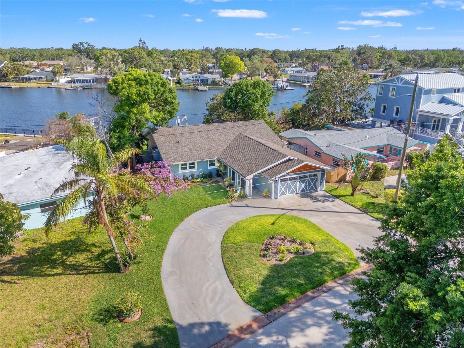 292 SUNLIT COVE DR NE, ST PETERSBURG, FL, 33702