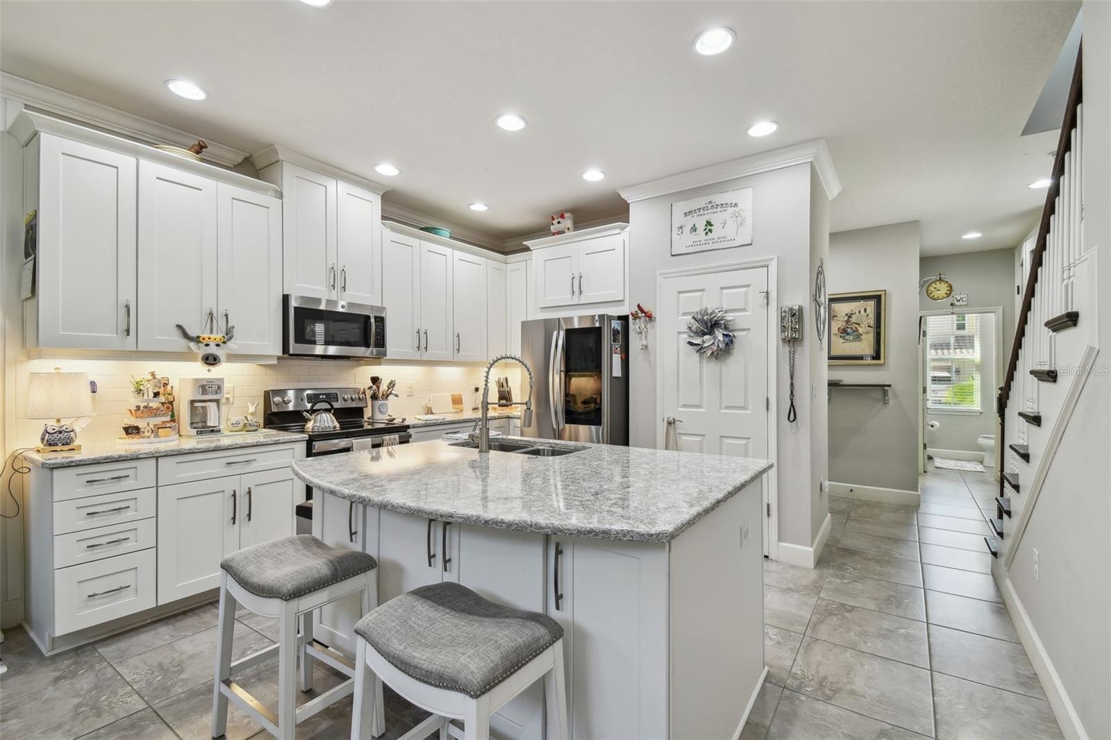 8747 TERRACINA LAKE DR, TAMPA, FL, 33625