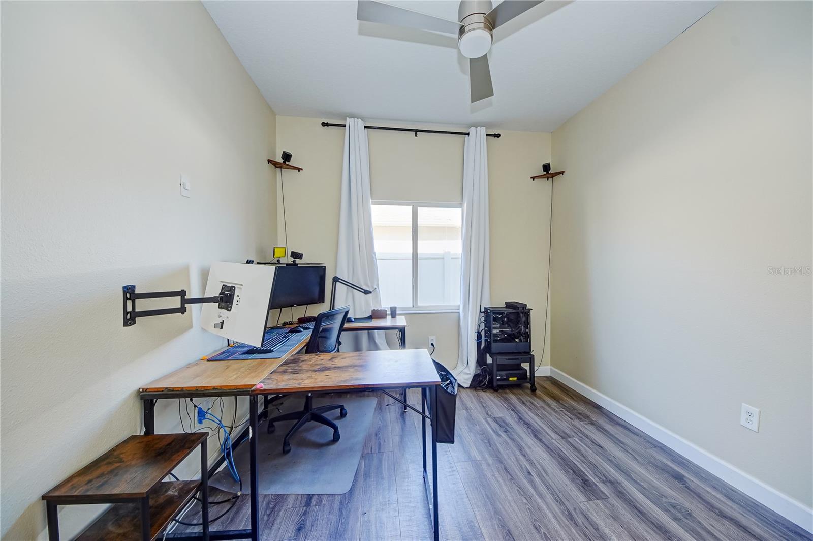 27452 AMELIA ISLE CT, WESLEY CHAPEL, FL, 33544