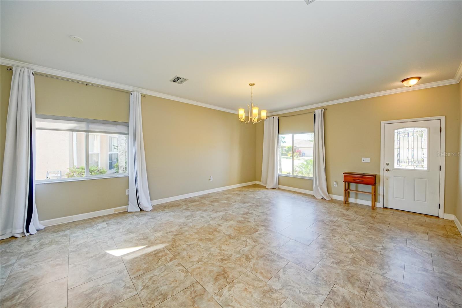 27452 AMELIA ISLE CT, WESLEY CHAPEL, FL, 33544