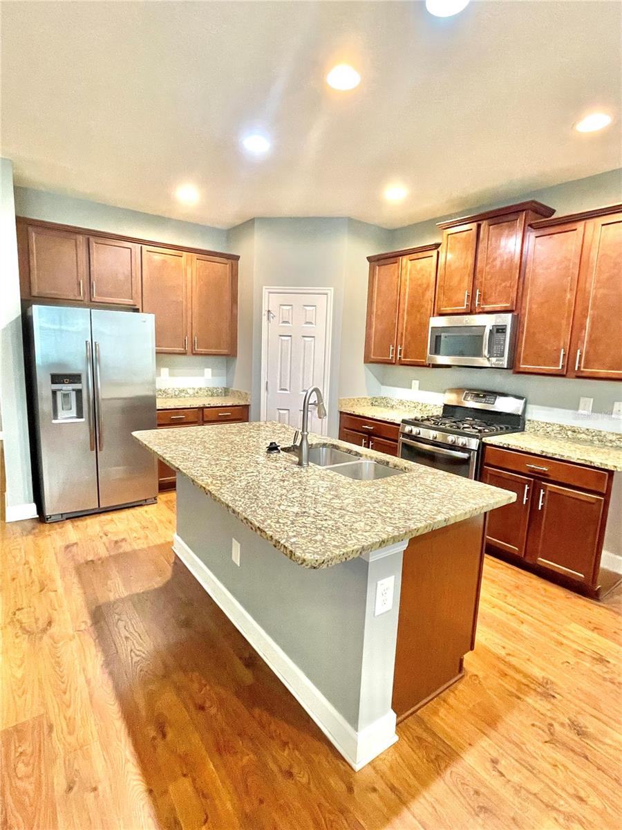 21648 SOUTHERN CHARM DR, LAND O LAKES, FL, 34637