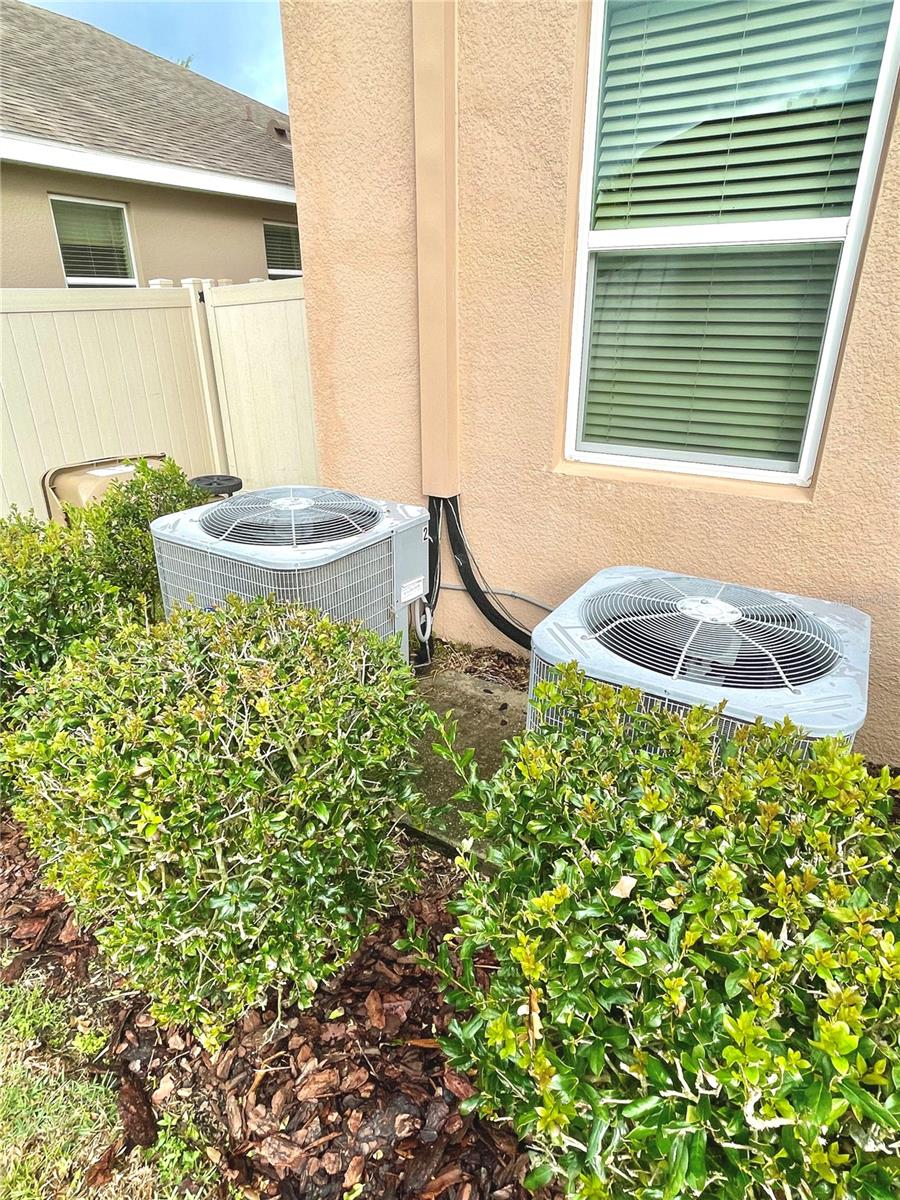 21648 SOUTHERN CHARM DR, LAND O LAKES, FL, 34637