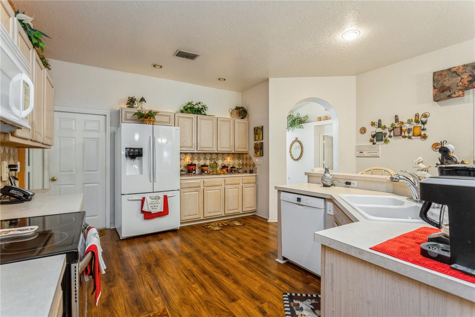 3627 CYPRESS MEADOWS RD, TAMPA, FL, 33624