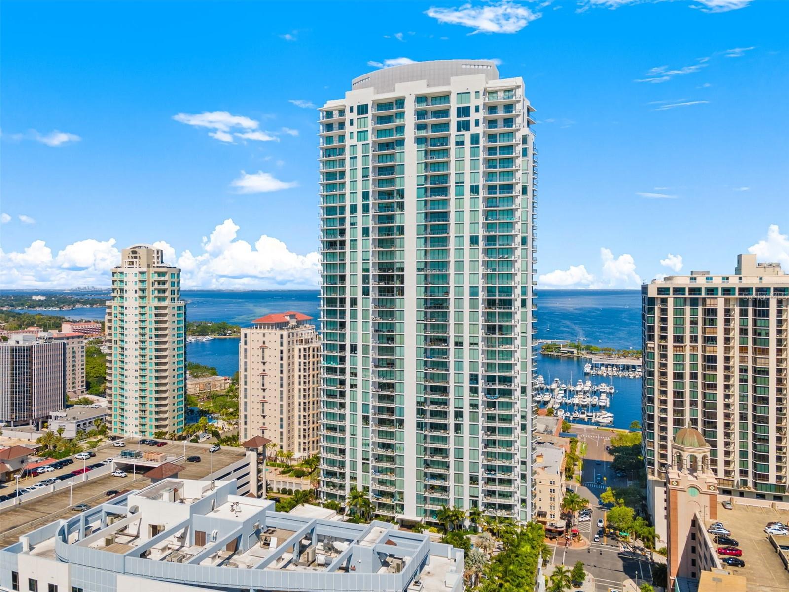 100 1ST AVE N #3902, ST PETERSBURG, FL, 33701