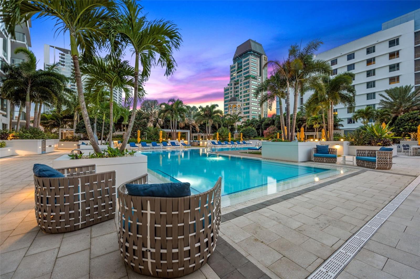 100 1ST AVE N #3902, ST PETERSBURG, FL, 33701