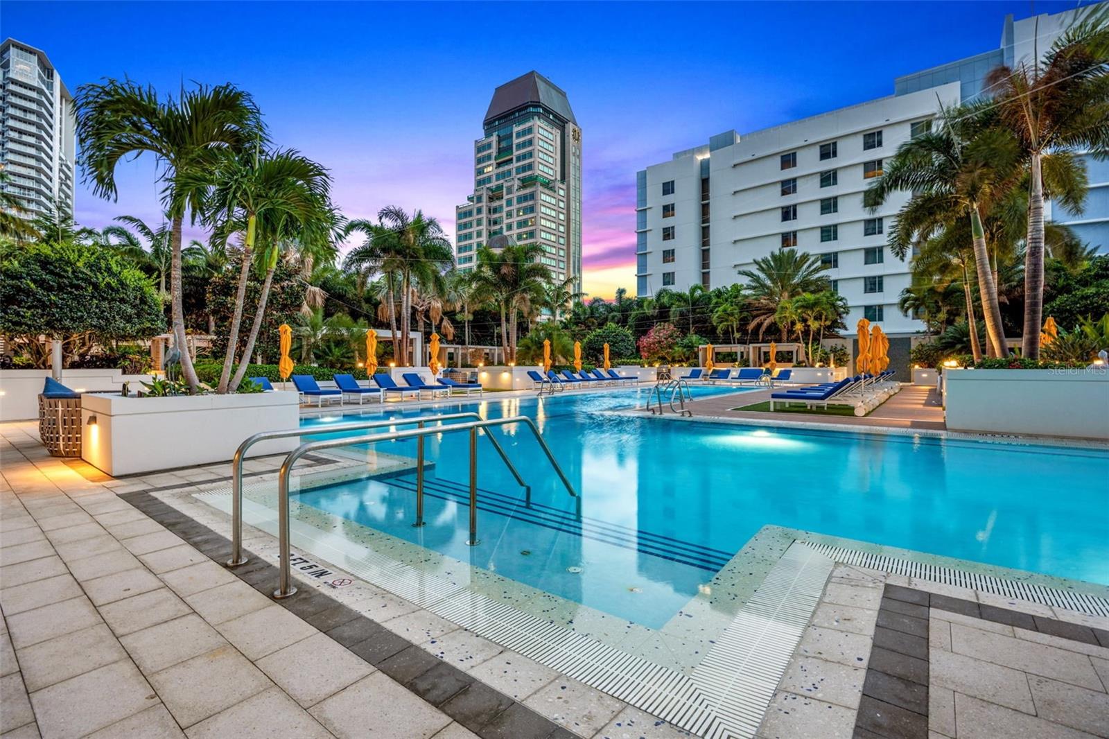 100 1ST AVE N #3902, ST PETERSBURG, FL, 33701