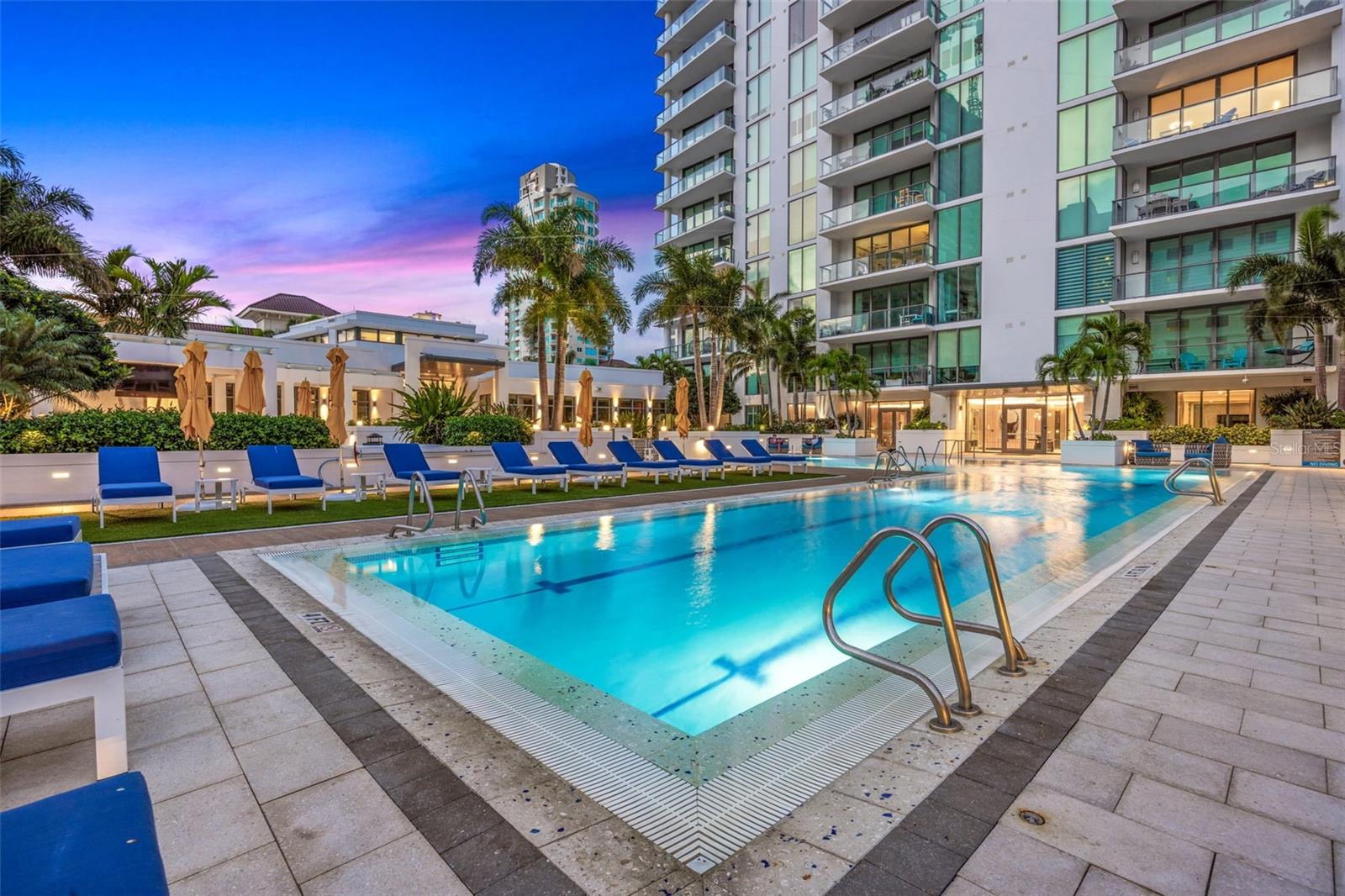 100 1ST AVE N #3902, ST PETERSBURG, FL, 33701
