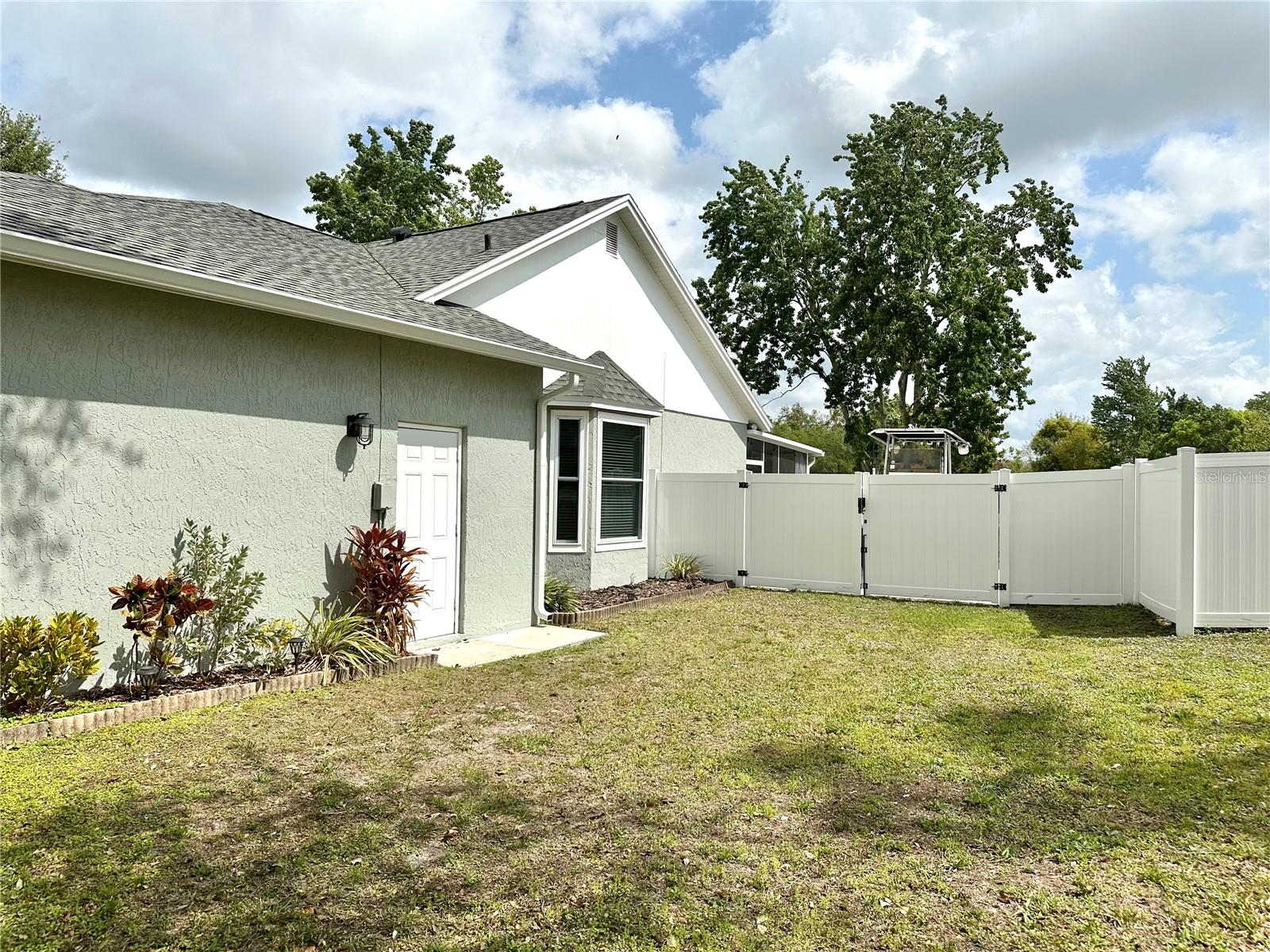 23153 GENEVA RD, LAND O LAKES, FL, 34639