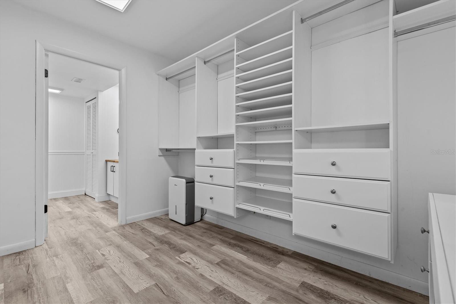 220 BELLEVIEW BLVD #701, BELLEAIR, FL, 33756