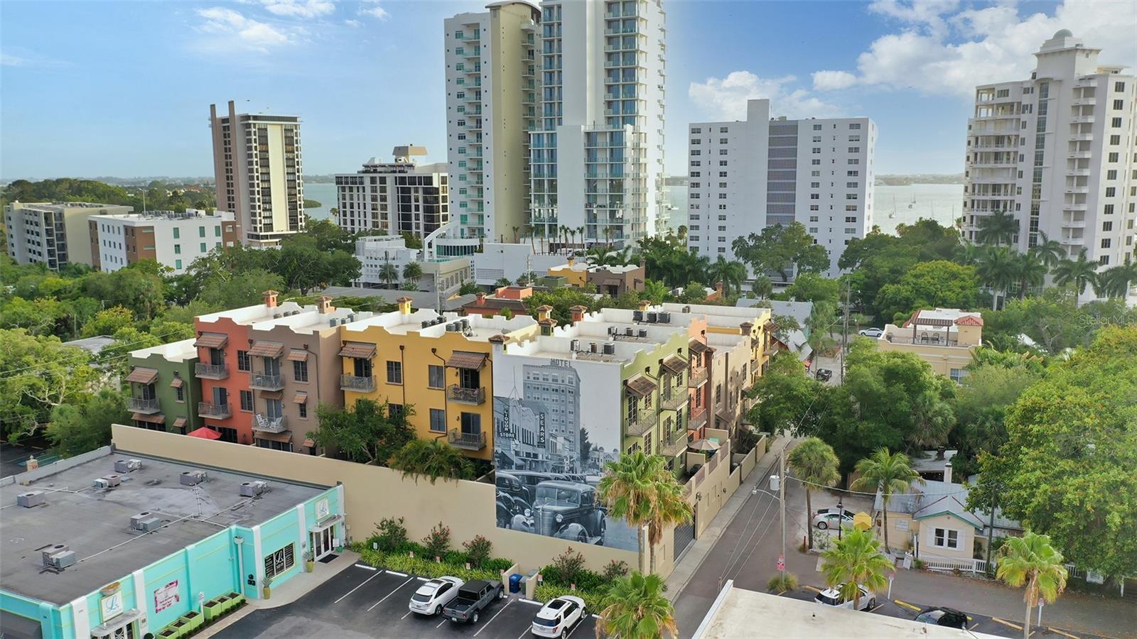 446 BURNS CT, SARASOTA, FL, 34236