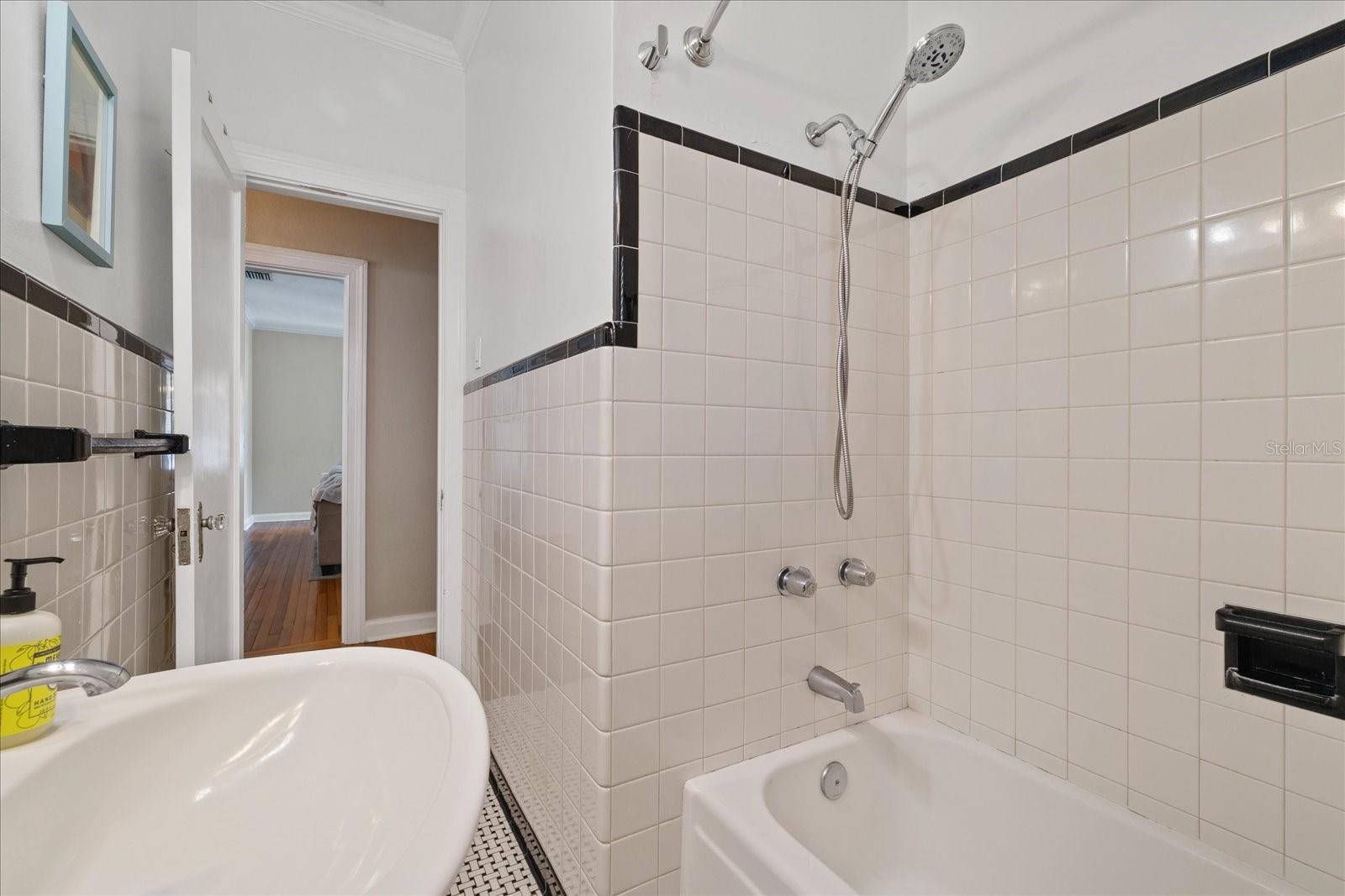 108 S LINCOLN AVE, TAMPA, FL, 33609