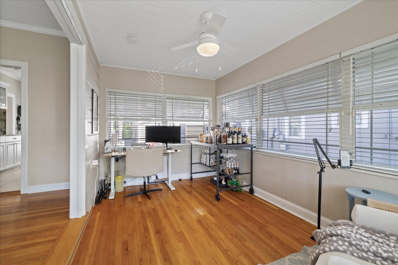 108 S LINCOLN AVE, TAMPA, FL, 33609