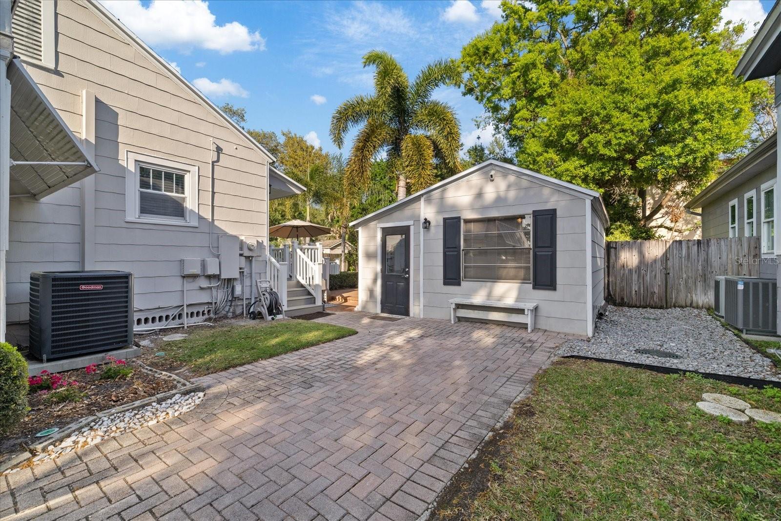 108 S LINCOLN AVE, TAMPA, FL, 33609