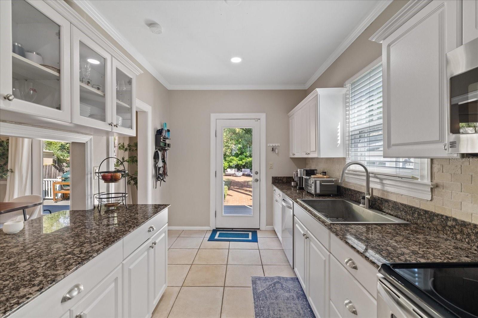 108 S LINCOLN AVE, TAMPA, FL, 33609