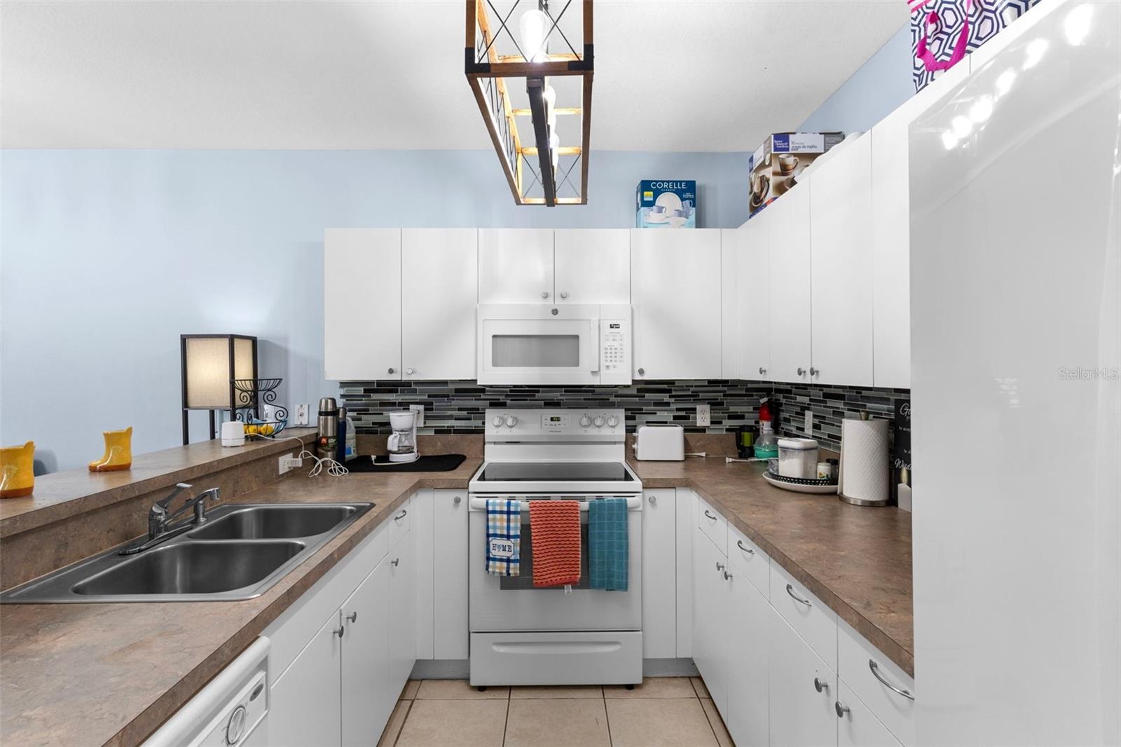 2408 28TH AVE E, PALMETTO, FL, 34221