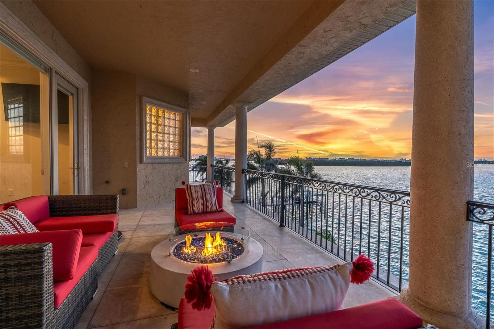 700 126TH AVE, TREASURE ISLAND, FL, 33706