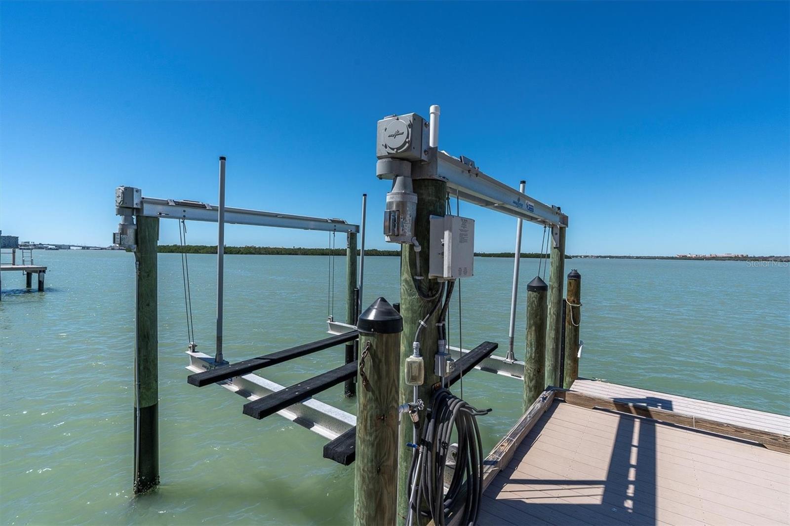 700 126TH AVE, TREASURE ISLAND, FL, 33706