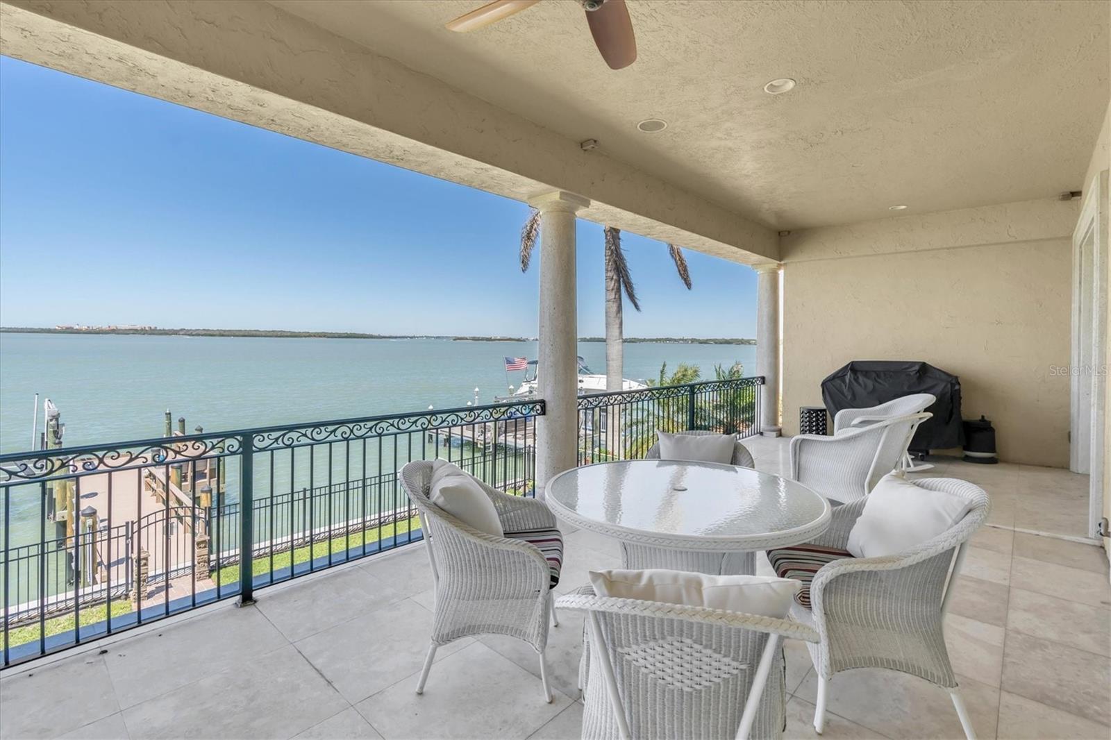 700 126TH AVE, TREASURE ISLAND, FL, 33706