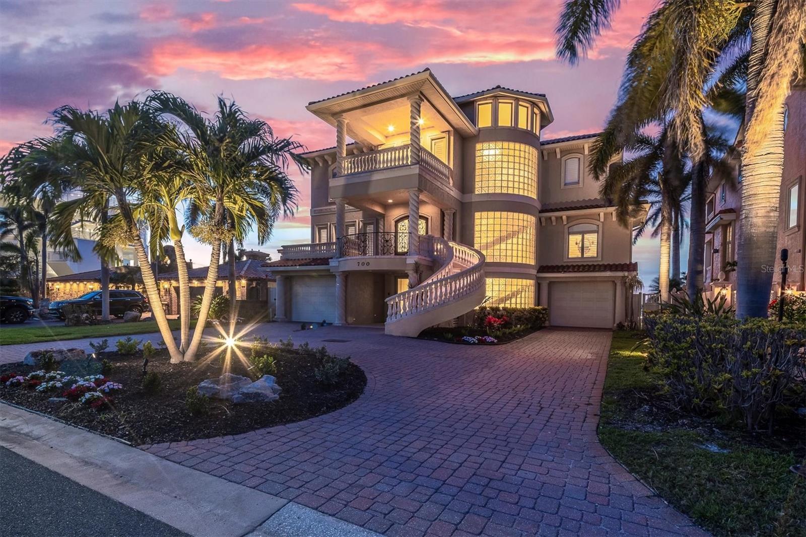 700 126TH AVE, TREASURE ISLAND, FL, 33706
