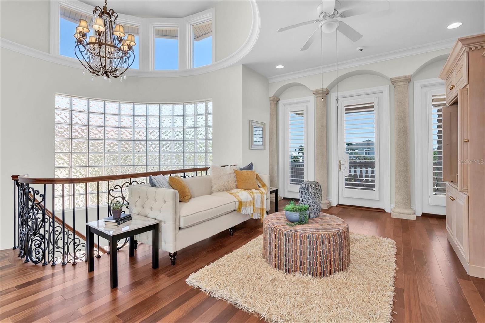 700 126TH AVE, TREASURE ISLAND, FL, 33706