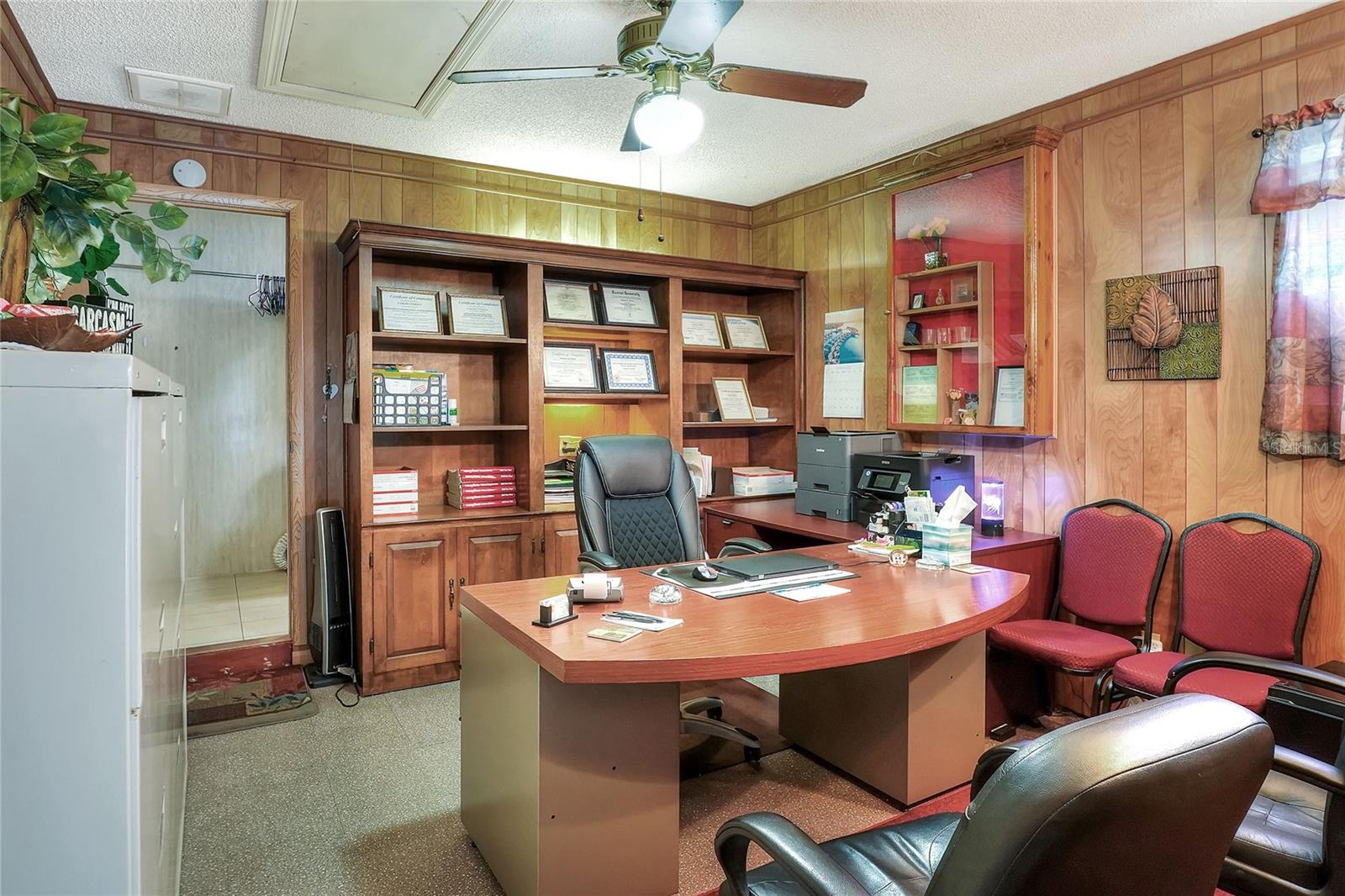 2329 DUFF RD, LAKELAND, FL, 33810