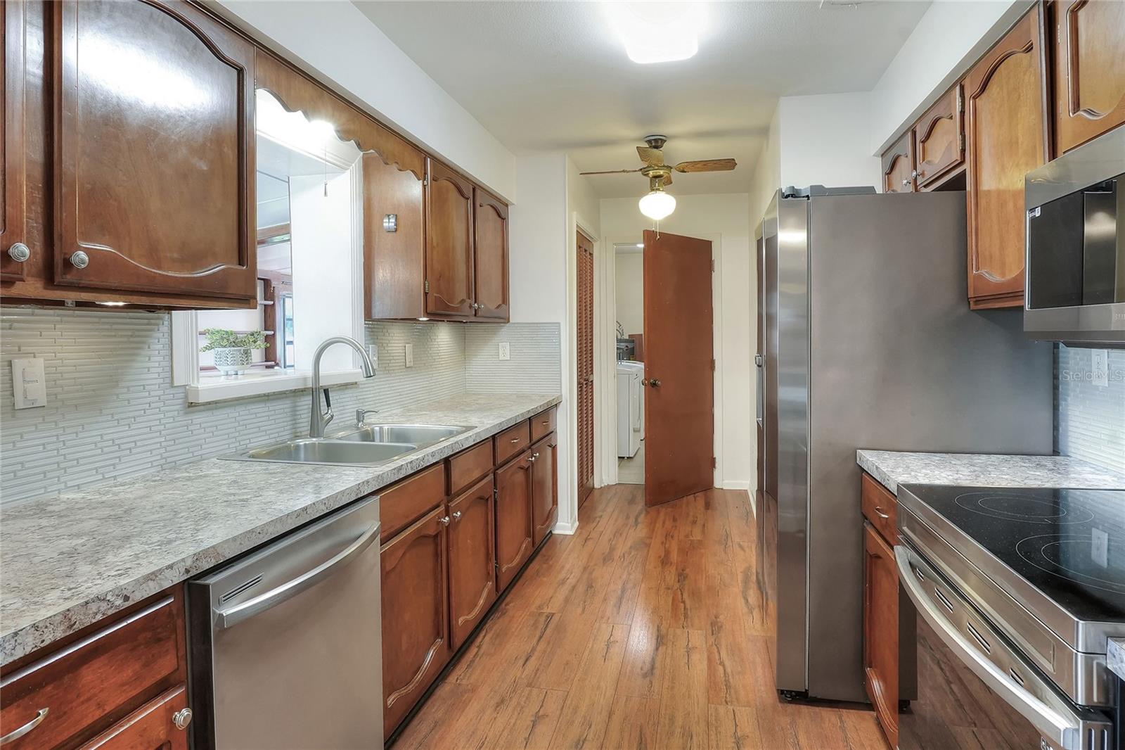2329 DUFF RD, LAKELAND, FL, 33810