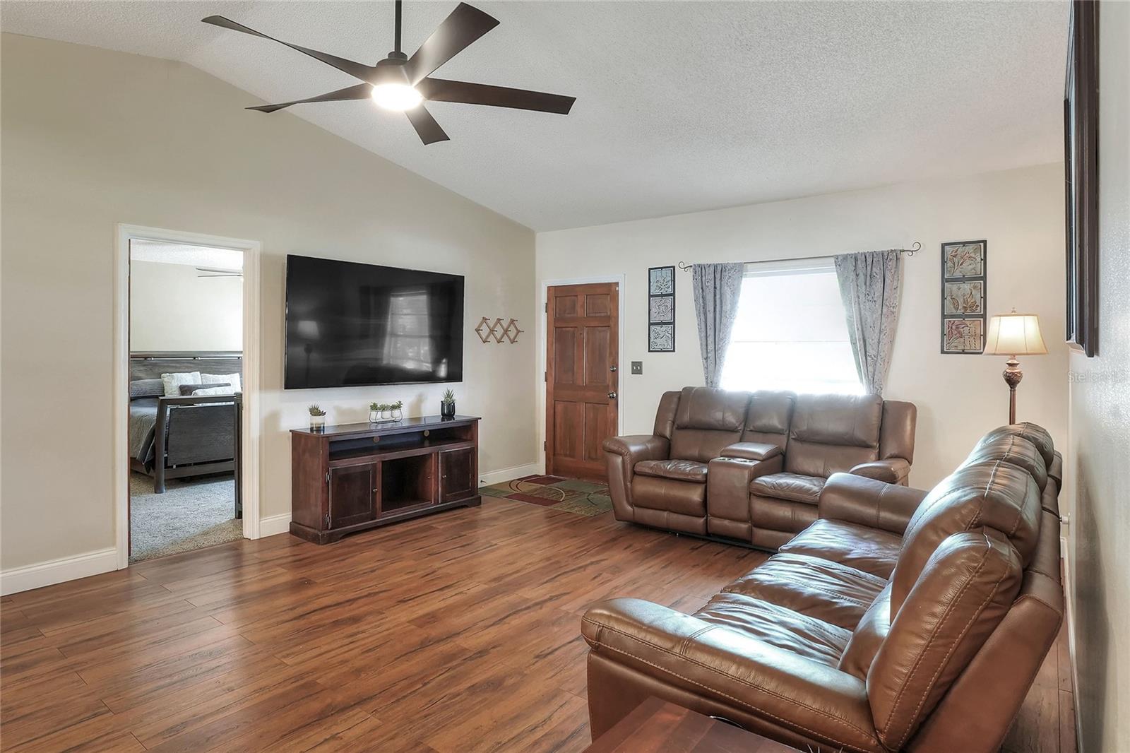 2329 DUFF RD, LAKELAND, FL, 33810