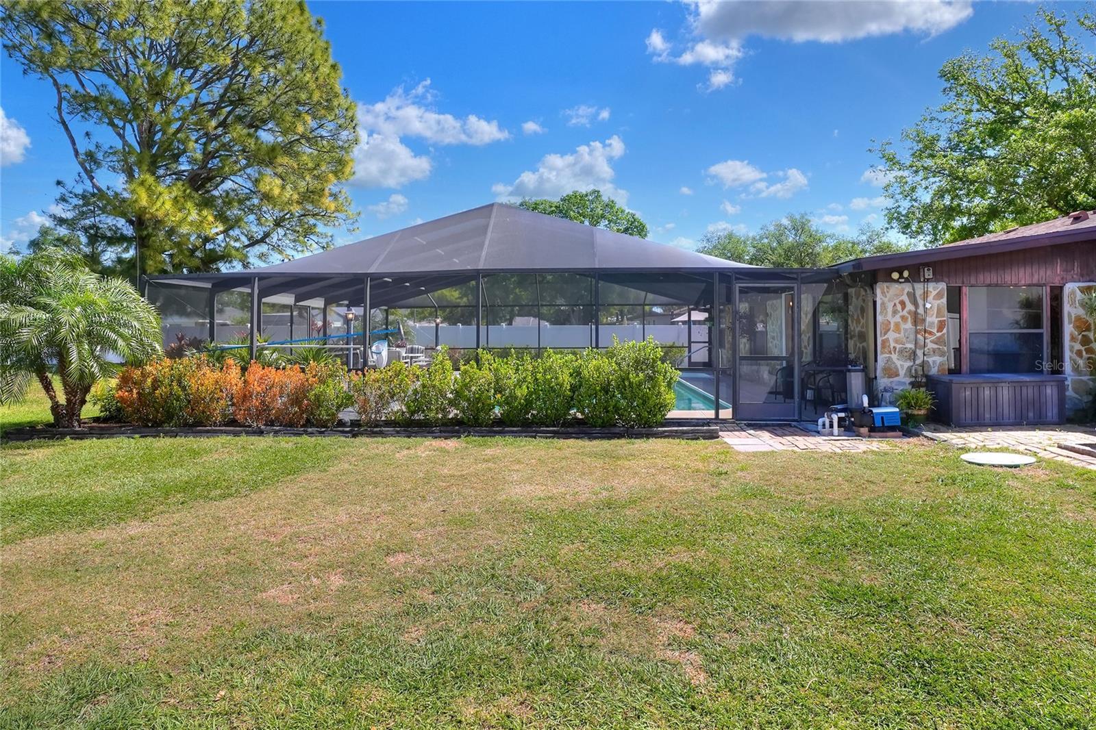 2329 DUFF RD, LAKELAND, FL, 33810