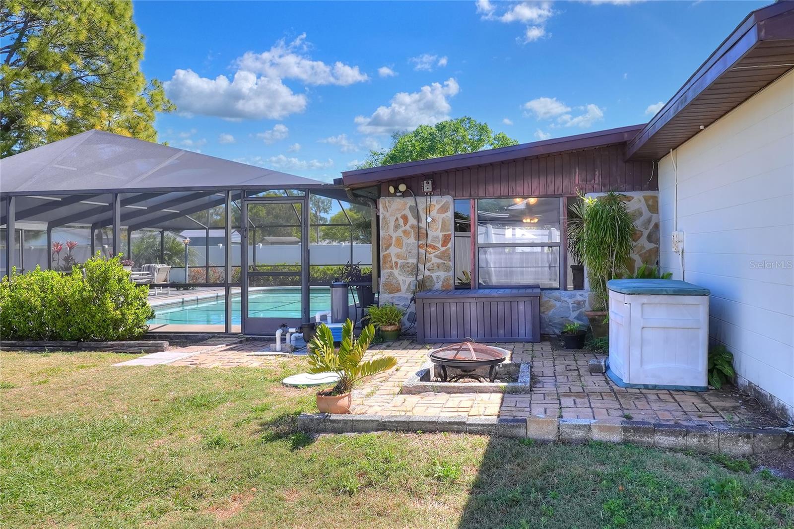 2329 DUFF RD, LAKELAND, FL, 33810