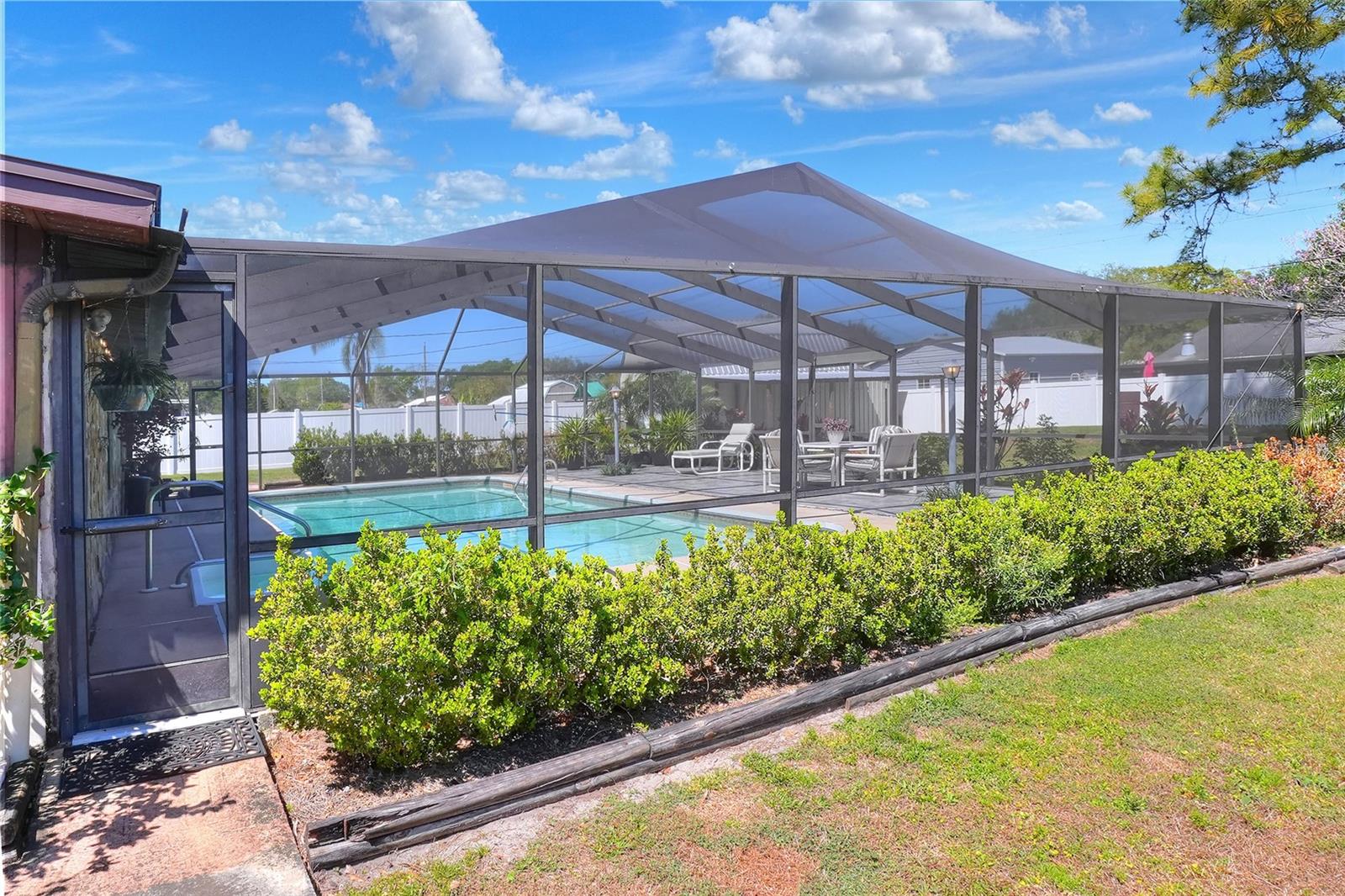 2329 DUFF RD, LAKELAND, FL, 33810
