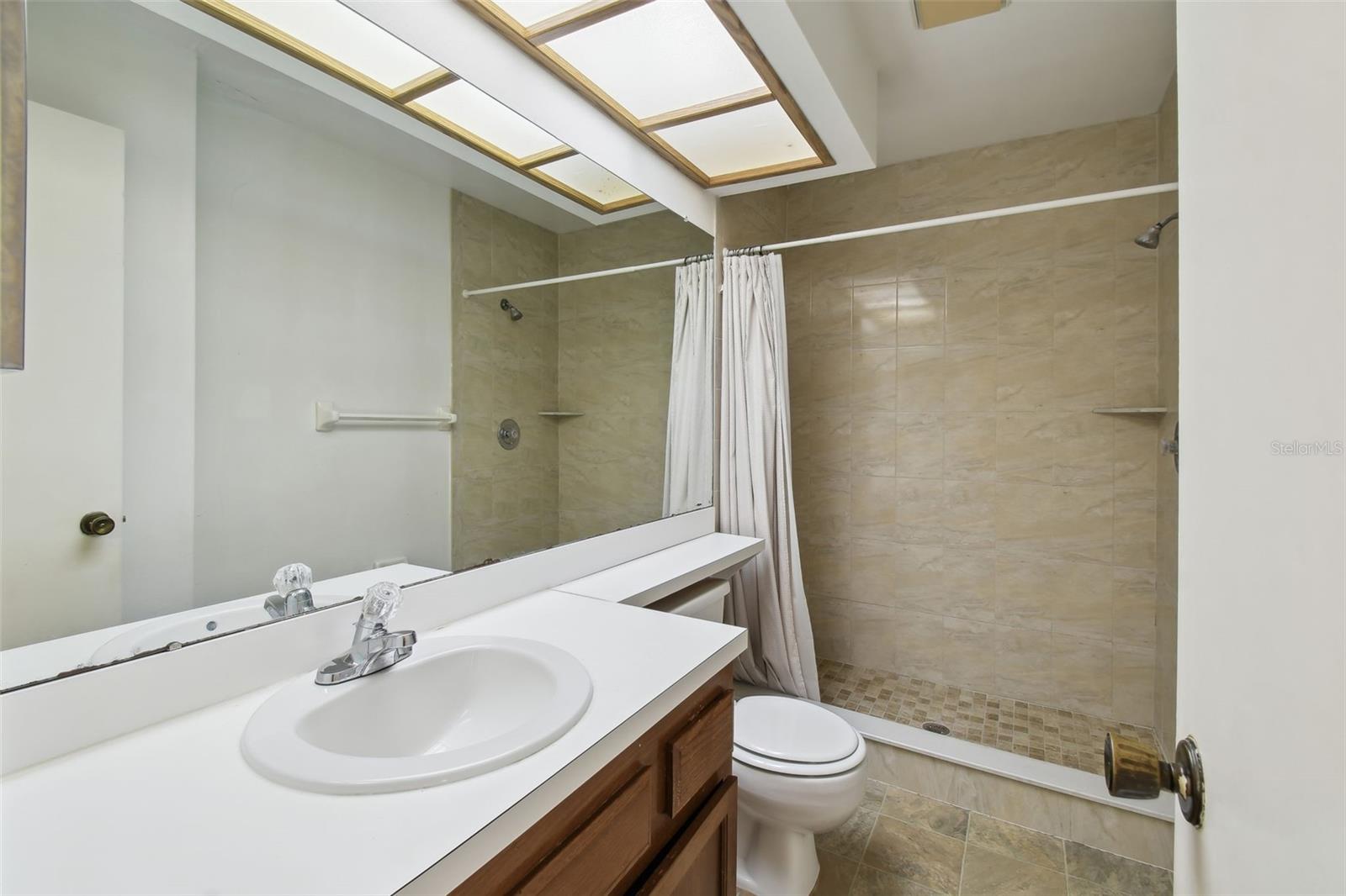 440 WOODS LANDING TRL, OLDSMAR, FL, 34677