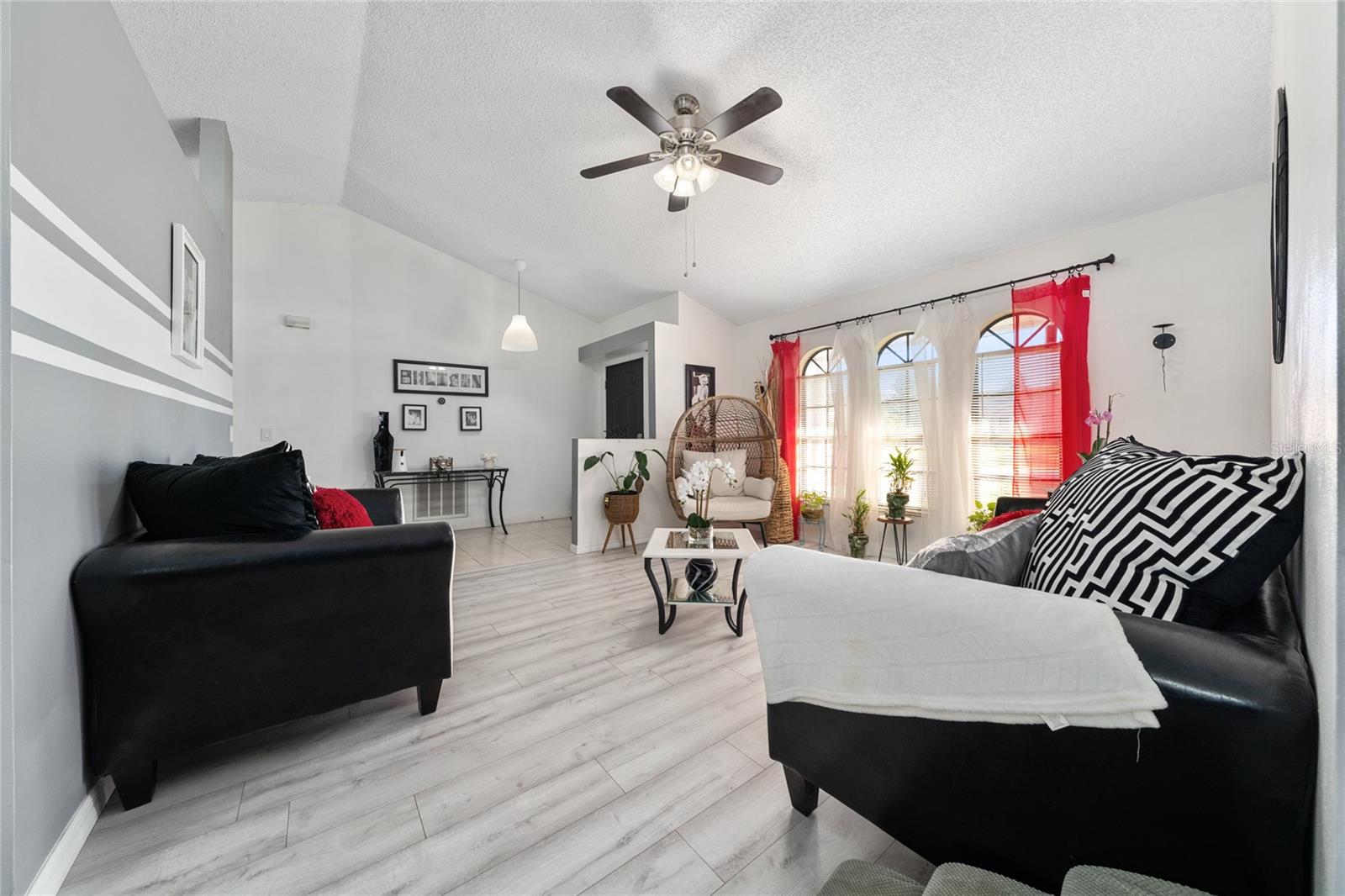 642 NARDELLO DR, DELTONA, FL, 32725