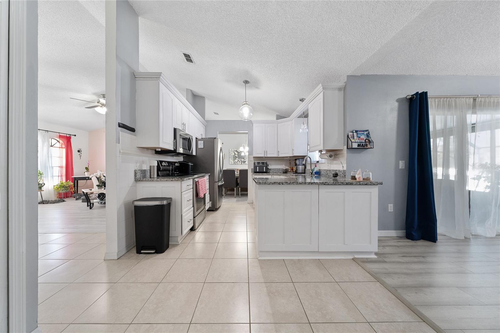 642 NARDELLO DR, DELTONA, FL, 32725