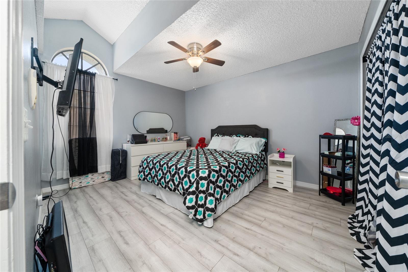 642 NARDELLO DR, DELTONA, FL, 32725