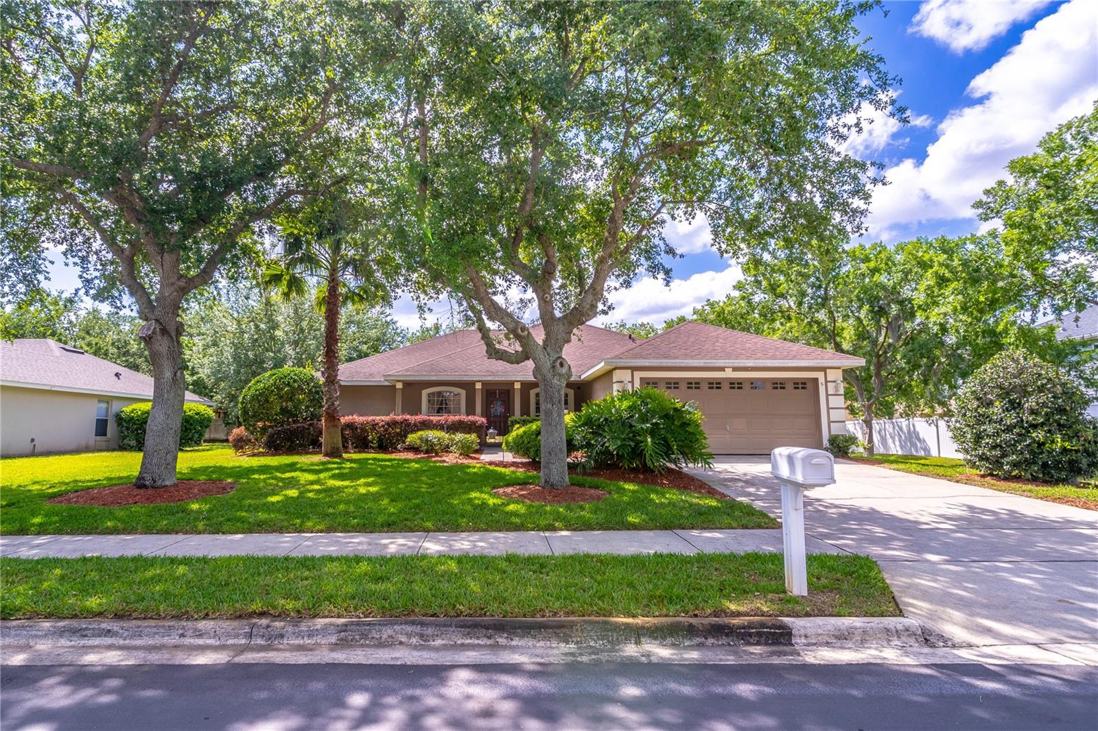 1272 MOUNT LOGAN DR, APOPKA, FL, 32712