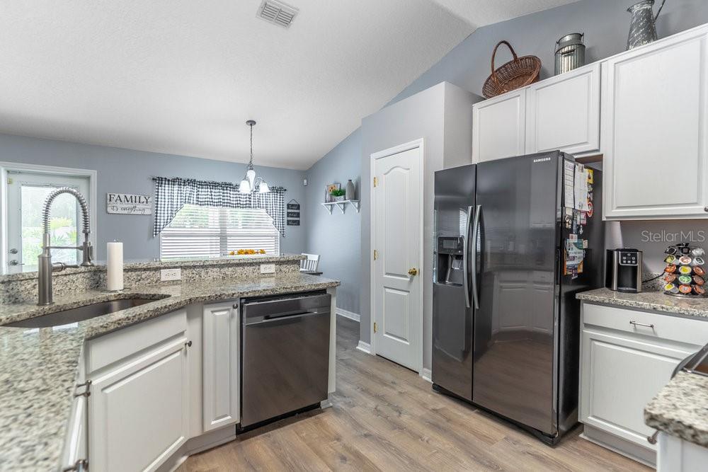 1272 MOUNT LOGAN DR, APOPKA, FL, 32712