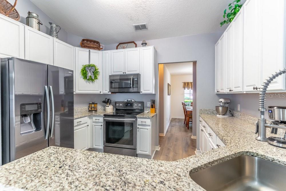 1272 MOUNT LOGAN DR, APOPKA, FL, 32712
