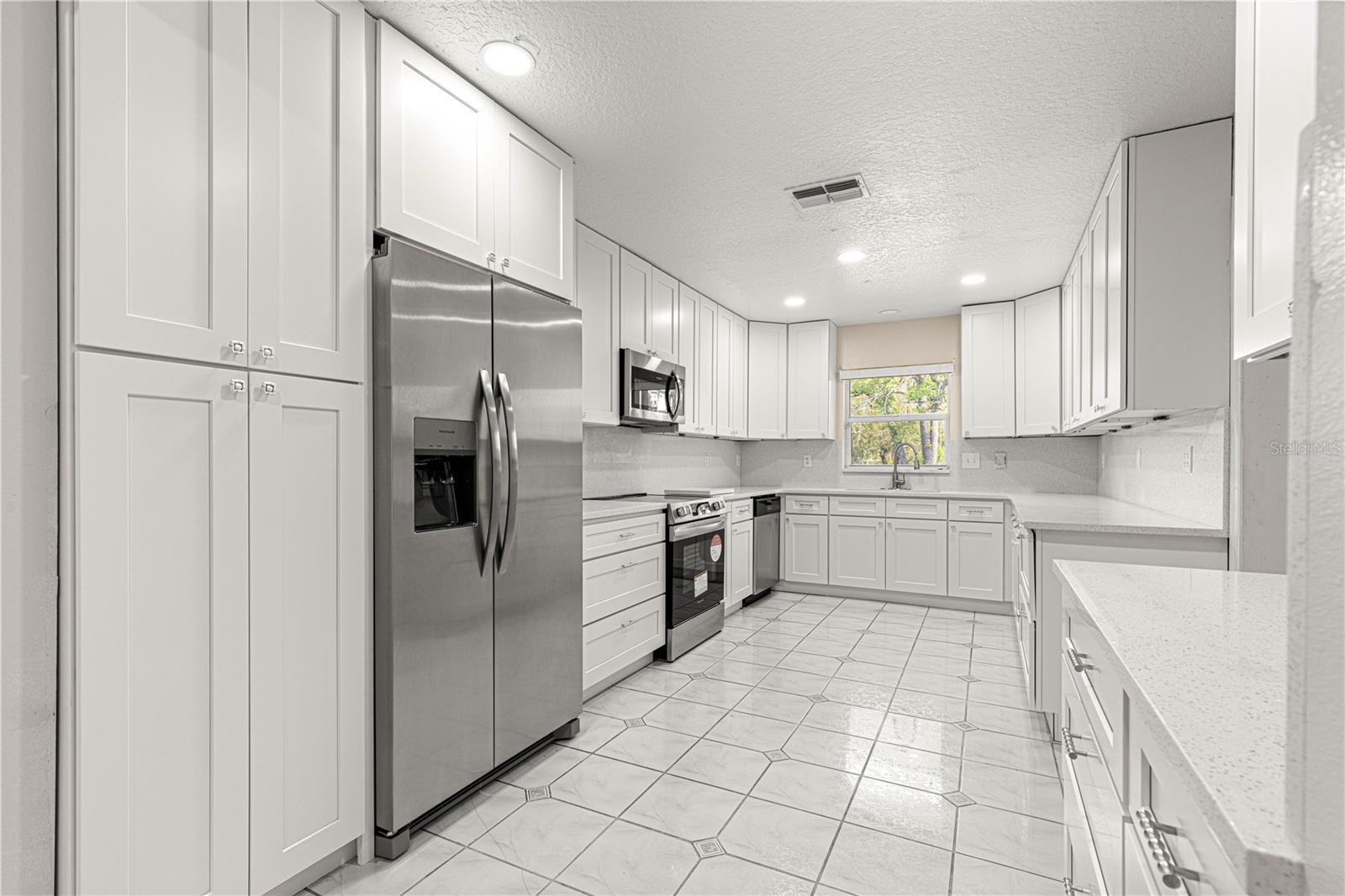 8976 SE 126 PL, BELLEVIEW, FL, 34420