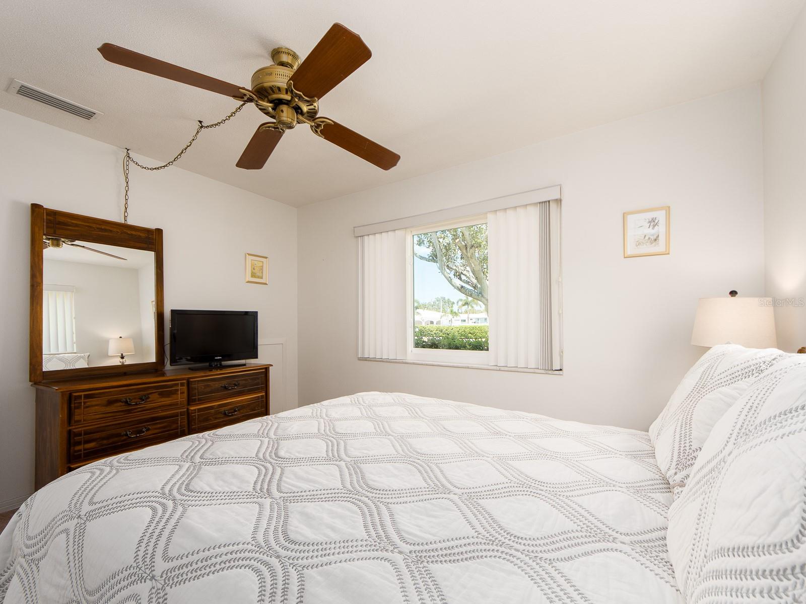 9058 141ST ST, SEMINOLE, FL, 33776