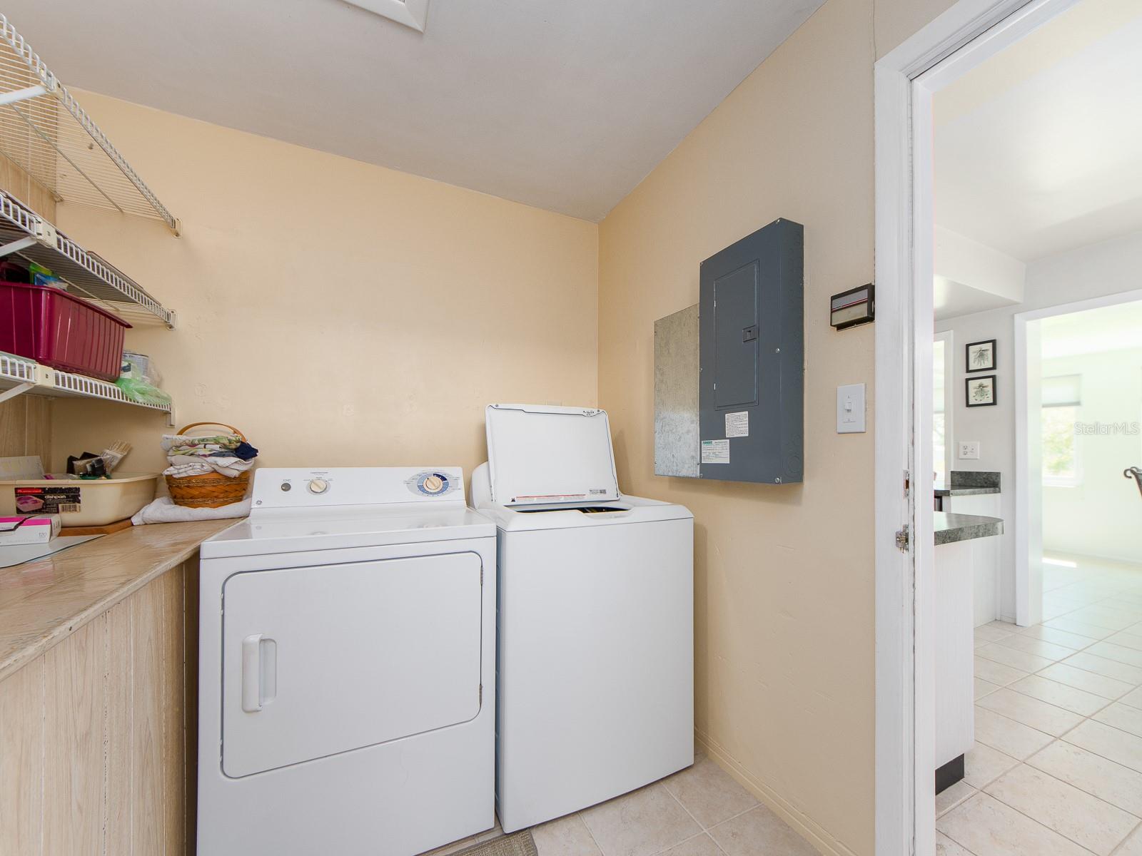 9058 141ST ST, SEMINOLE, FL, 33776