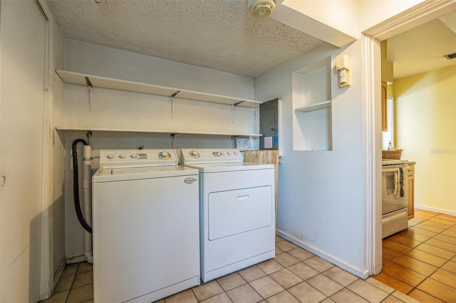 812 W KENTUCKY AVE, TAMPA, FL, 33603