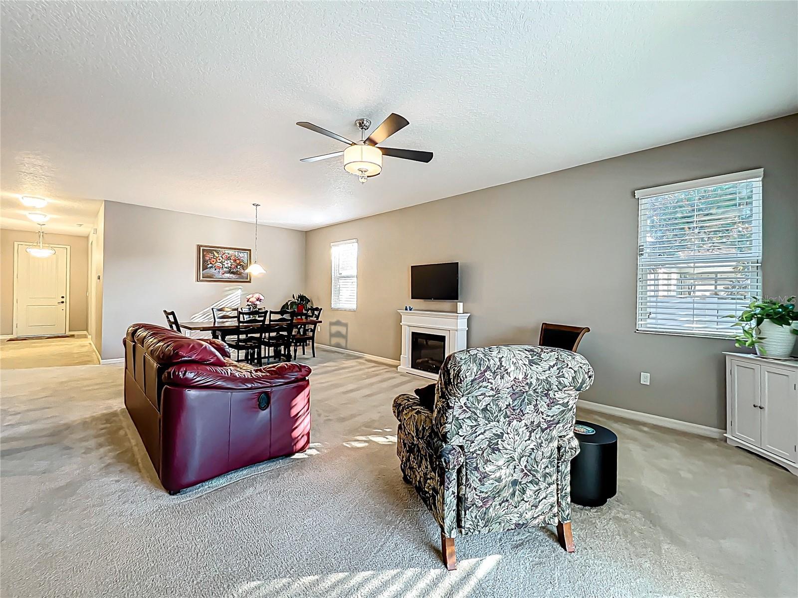 1568 BRANDYWINE DR, TAVARES, FL, 32778
