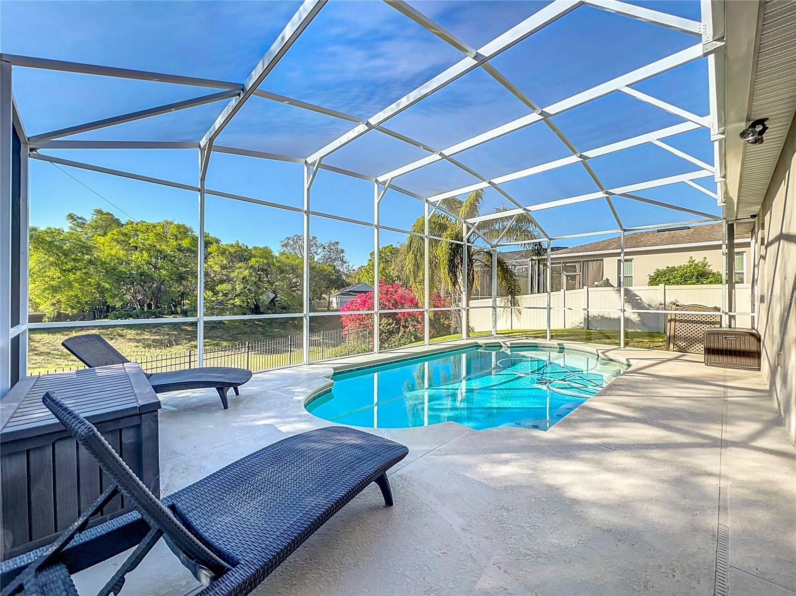 1568 BRANDYWINE DR, TAVARES, FL, 32778