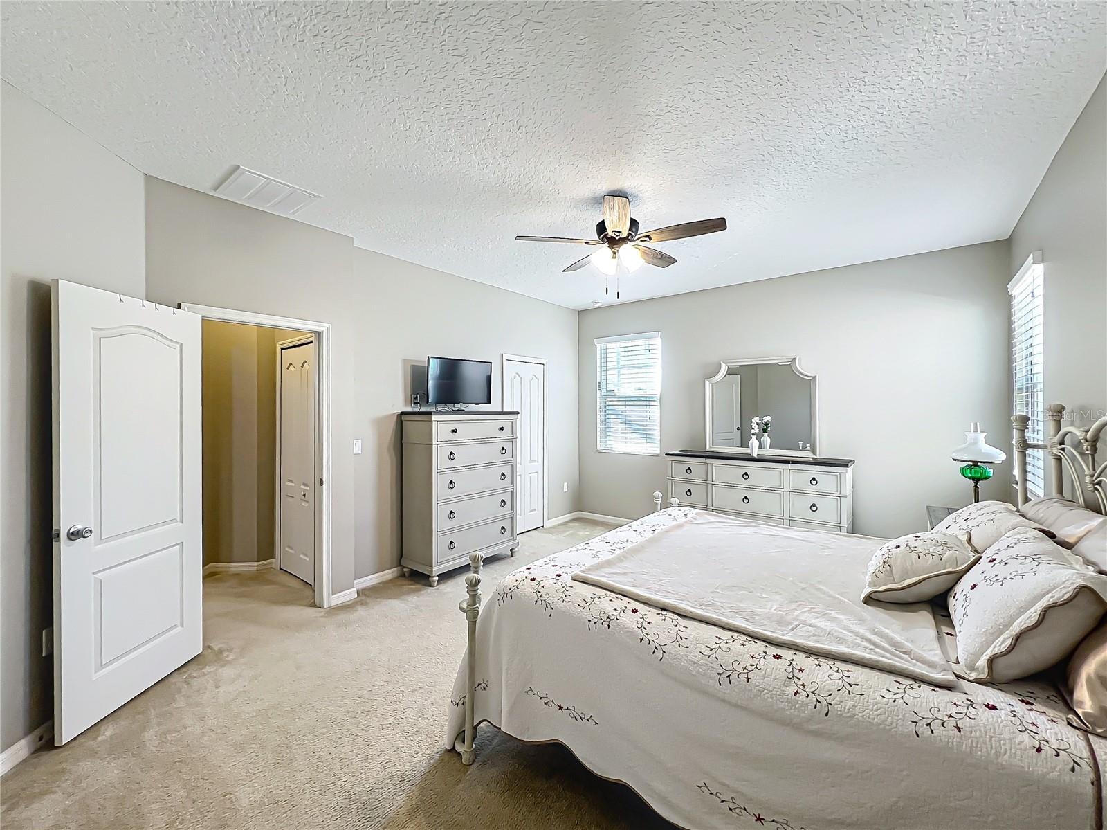 1568 BRANDYWINE DR, TAVARES, FL, 32778