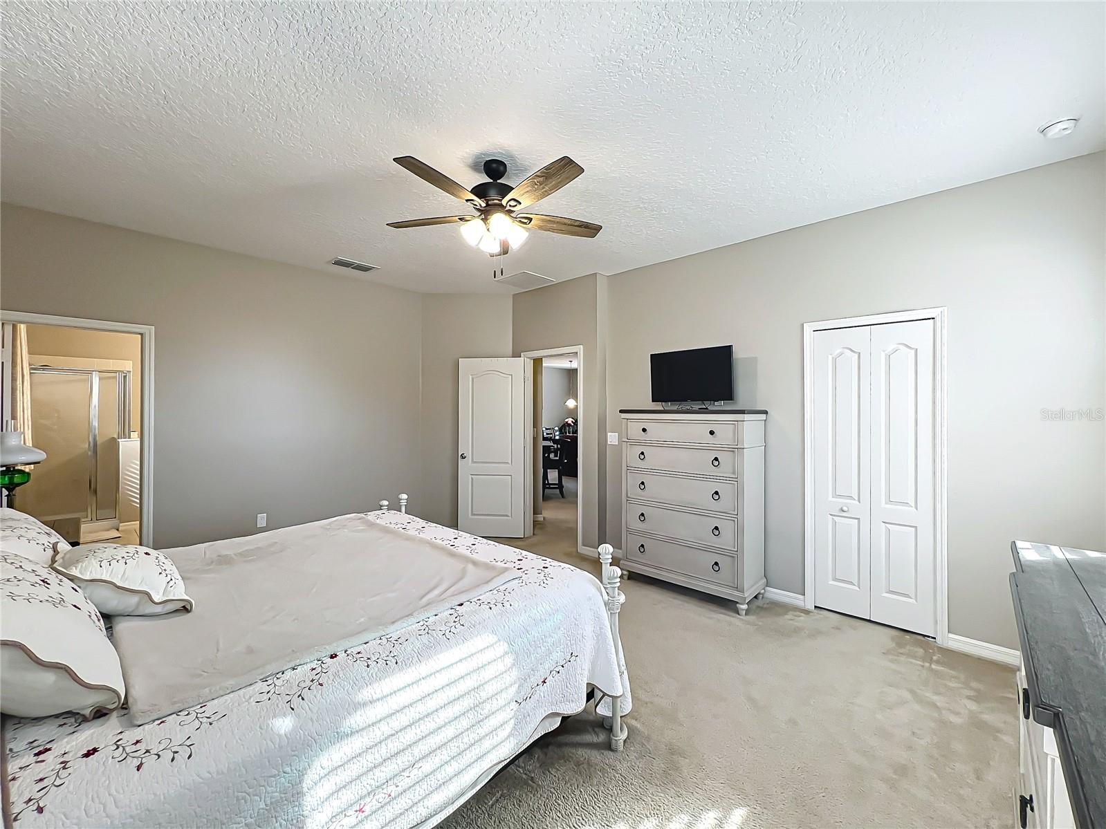 1568 BRANDYWINE DR, TAVARES, FL, 32778