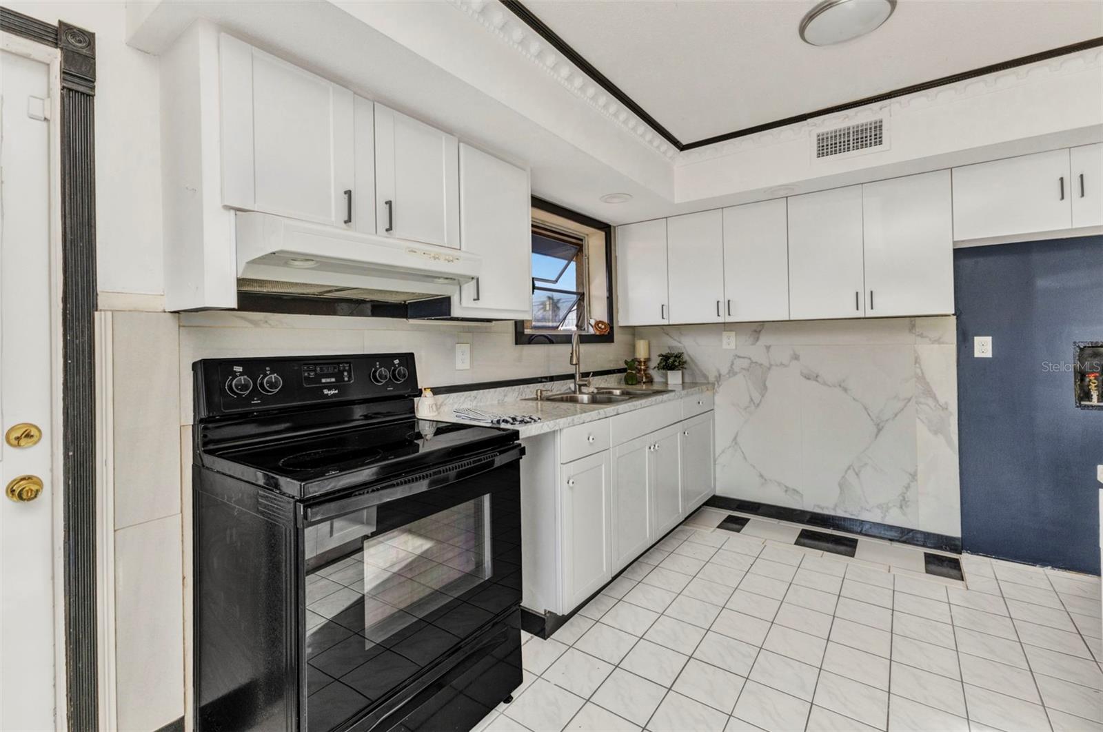 3243 ELKCAM BLVD, PORT CHARLOTTE, FL, 33952