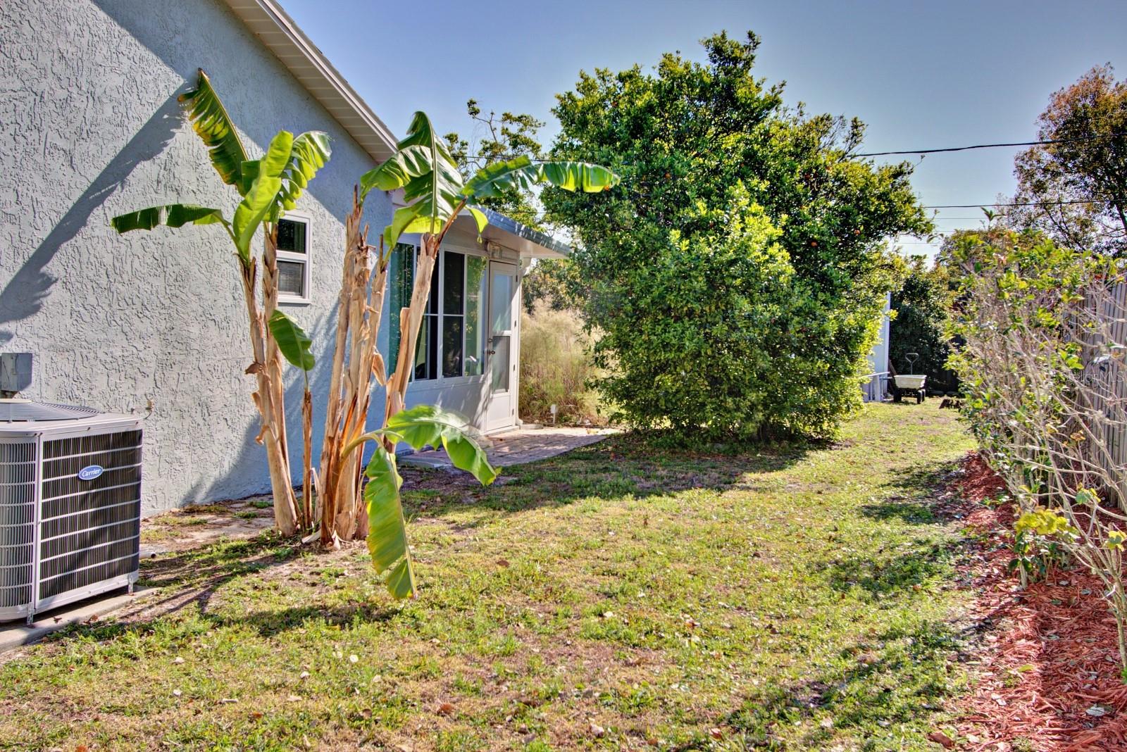 1533 LEGEND CT, DELTONA, FL, 32738