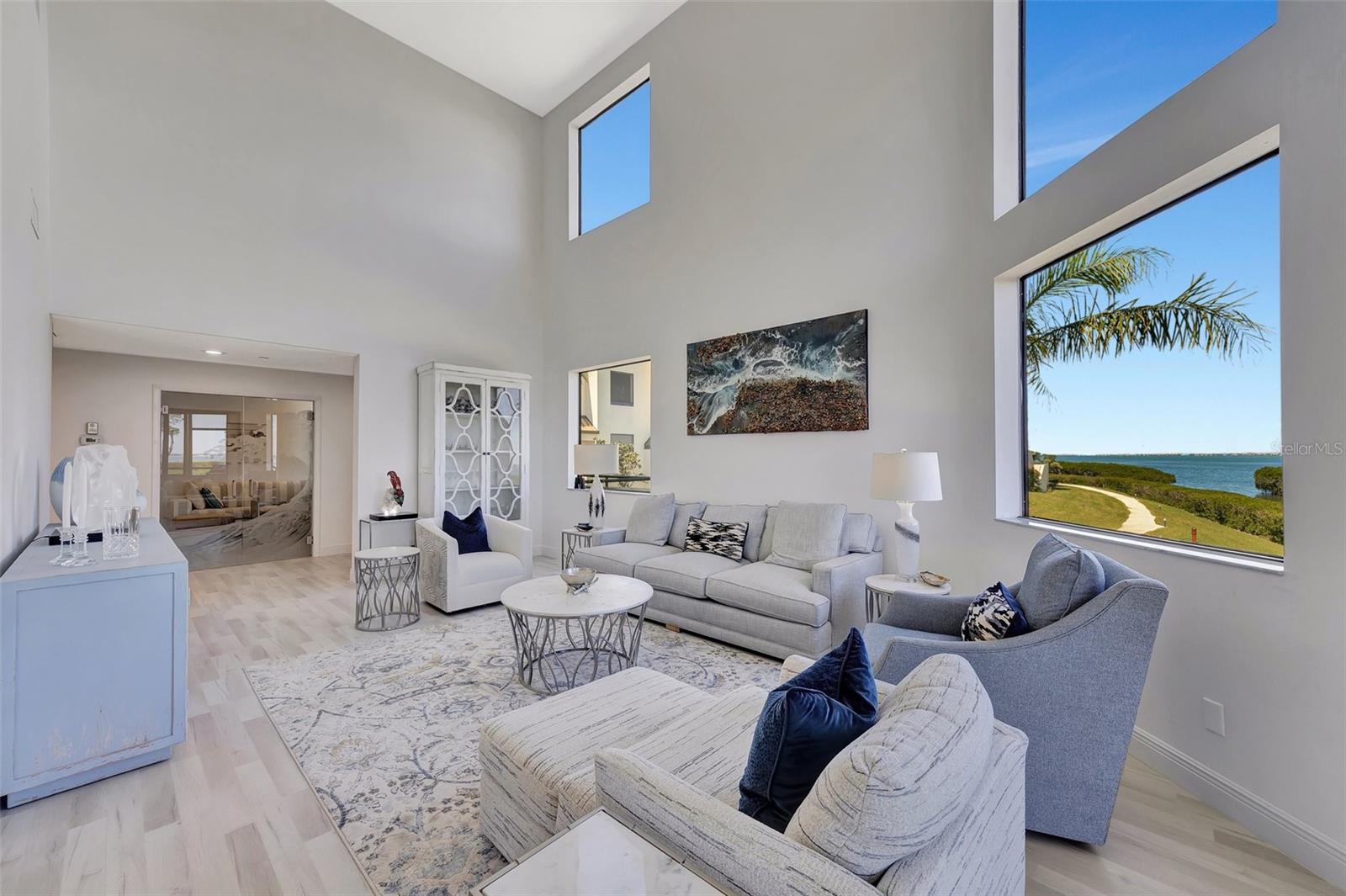 2010 HARBOURSIDE DR #2004, LONGBOAT KEY, FL, 34228