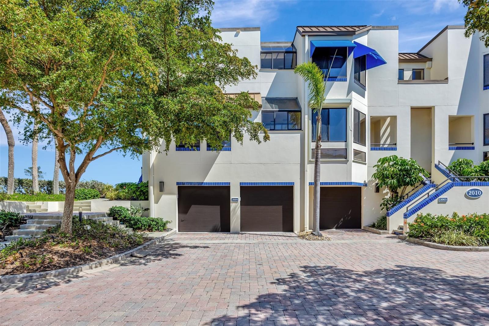 2010 HARBOURSIDE DR #2004, LONGBOAT KEY, FL, 34228